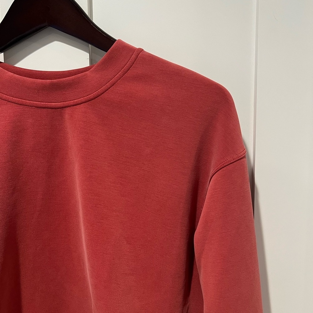 Lululemon Perfectly Oversized Cropped Crew *Softstreme Cayenne- Women's 0 NWOT - Picture 4 of 7